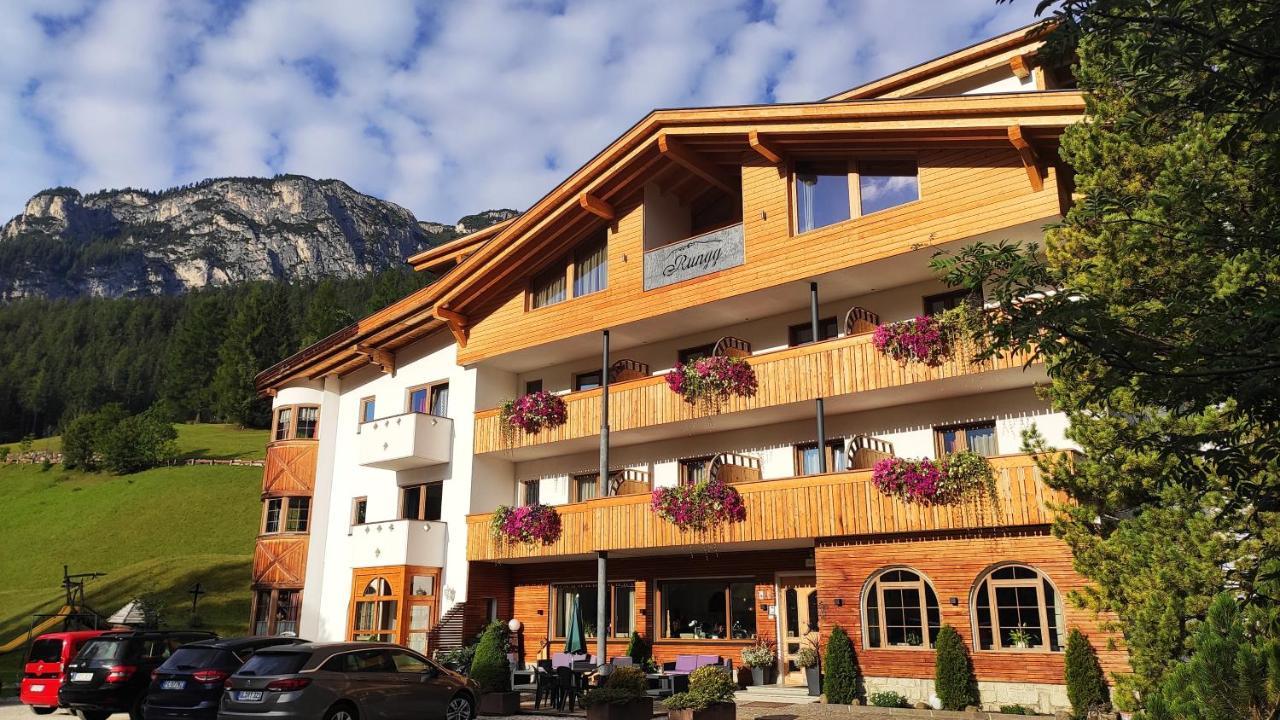 Guesthouse Rungg Badia (South Tyrol) Luaran gambar