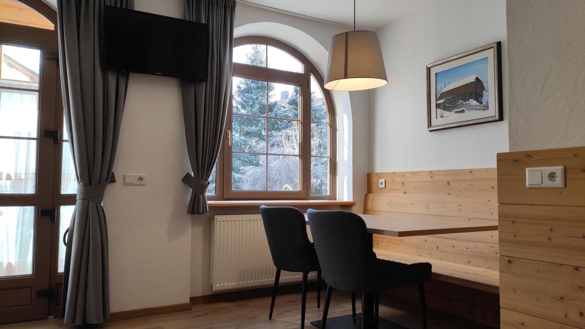 Guesthouse Rungg Badia (South Tyrol) Luaran gambar